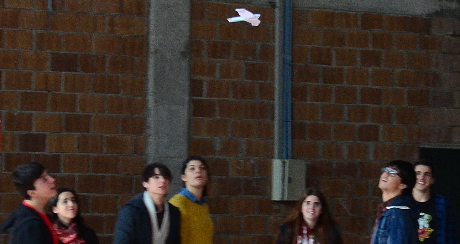 Non é por presumir (Avións de papel)
